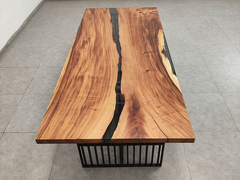  saman wood dining table